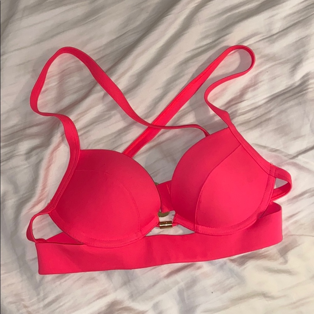 Women’s bikini top